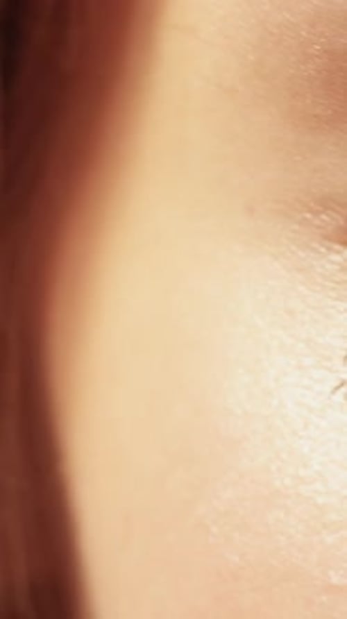 Vertical Mascara Makeup Eyes Woman Eyelid Lashes