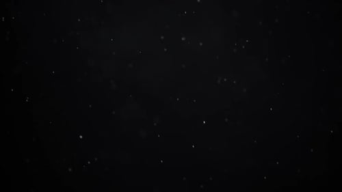 Schnee auf schwarzem Hintergrund