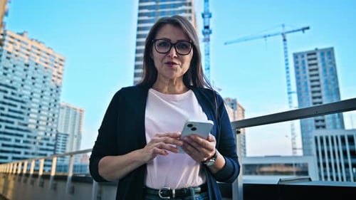 Webcam View Talking Mature Business Woman Video Conference Chat Outdoor