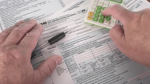 Filing taxes with calculator on form 1040