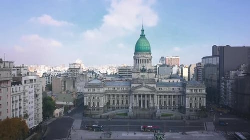 Flight towards the Congress building in the city of Buenos Aires in Argentina