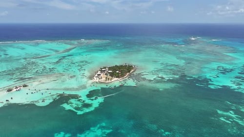Acuario San Andres At San Andres In Providencia Y Santa Catalina Colombia.