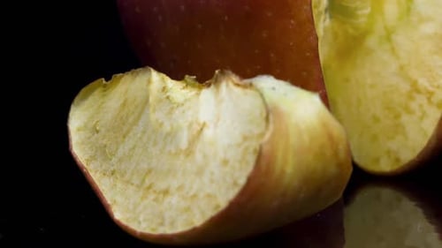 Apple Decaying