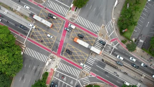 Avenida Rebouças em São Paulo, em São Paulo, Brasil.