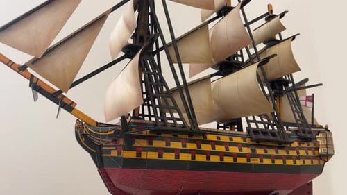 Pieces Flagship Of Admiral Nelson Victory, Slider Shot