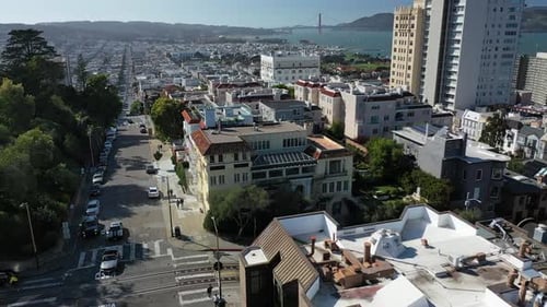 Urban Sunrise Over San Francisco 4K