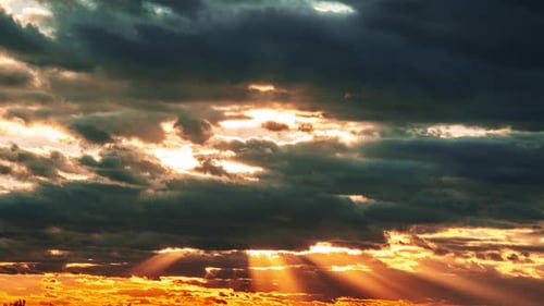 Dramatic Sunset Cloudscape with Golden Sun Rays