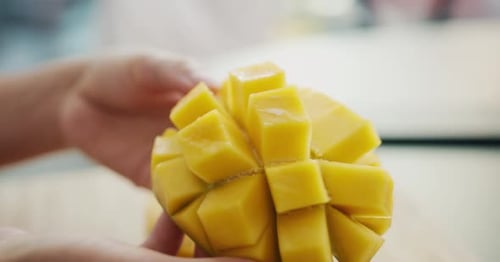 Preparing Delicious and Healthy Mango