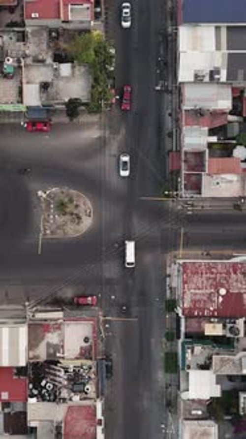 Aerial view of a typical street in Ecatepec, vertical mode