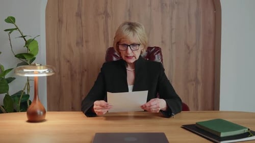 Un experto en Remote Blonde rompe un informe incorrecto