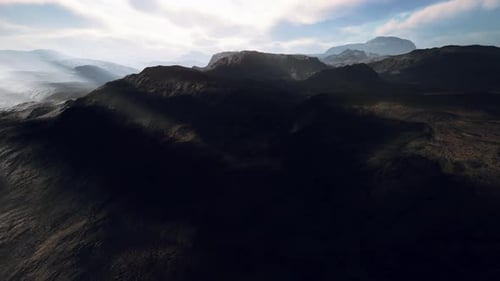 Montañas áridas en Afganistán en polvo