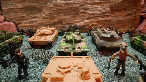 Army Ready To Fight In Desert