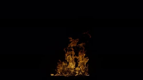 Ignite Sammlung: Mittelgroße Flammen brechen von unten in der Mitte auf dunklem Hintergrund aus, aufgenommen in 4