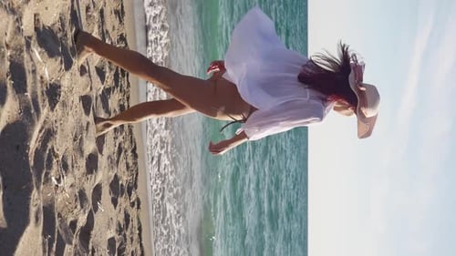 Slim Carefree Woman Walks Coast Sea Enjoying Time Summer Holiday Seaside