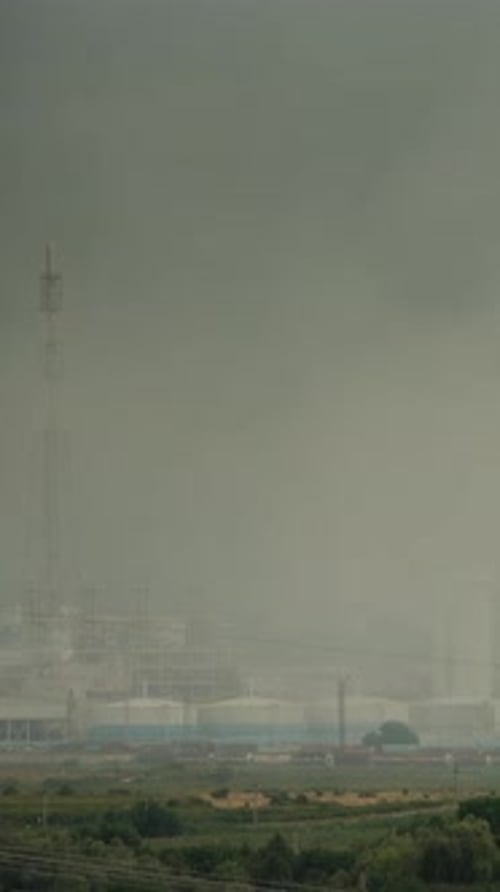 Oil and gas refinery plant