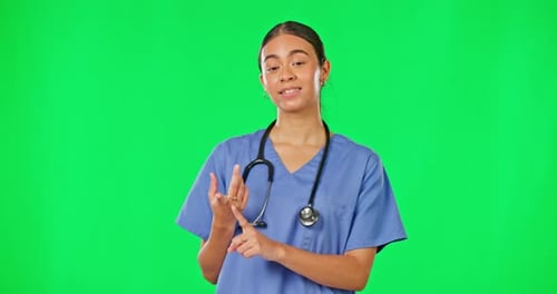 Asesoramiento sanitario, pantalla verde y doctora con consejos e información