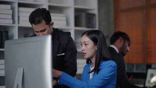 Nahaufnahme von Händen, Teamarbeit in Unternehmensgruppen und Brainstorming über Geschäftliches