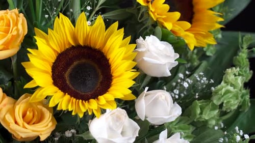 Beautiful Flower Arrangement of Sunflowers and Roses