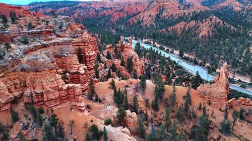 Stunning natural attraction with vibrant red rock formations in Bryce Canyon National Park
