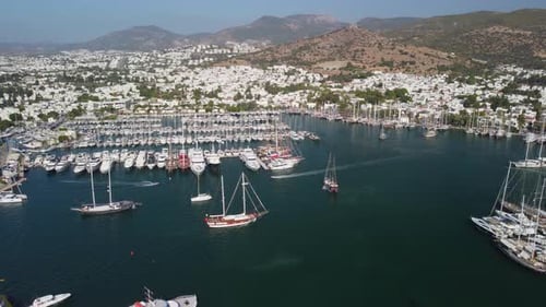 Fantastische Luftaufnahme von Bodrum Marina in der Türkei