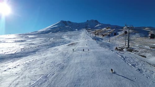 Show of ski athletes in super slow motion