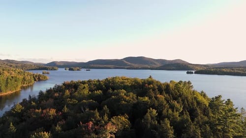 Peninsula on Lake Autumn