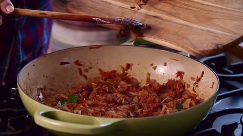Making Bolognese Sauce