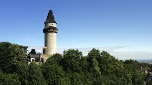 Воздушная съемка замка Штамберк в Чехии, исторической достопримечательности Европы