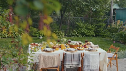 Outdoor Garden Table Set For Summer Dining