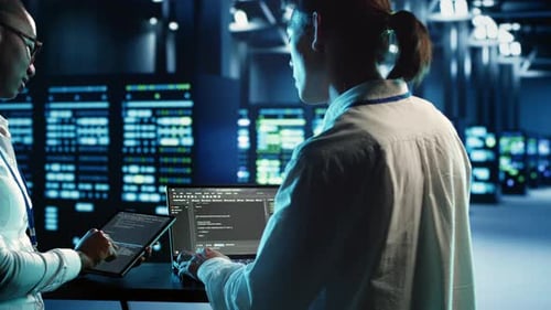 Programmation par des collègues dans un centre de données