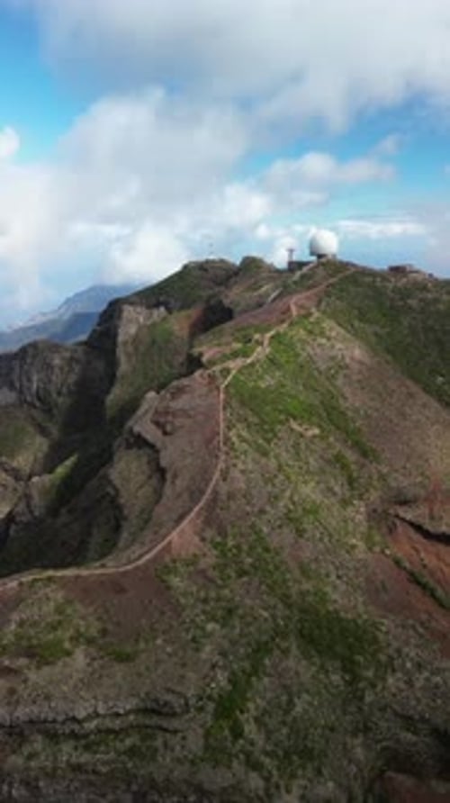 Aerial video towards Pico do Arieiro on the island of Madeira, Portugal