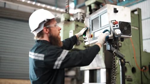 Lathe Metalwork Industry Worker