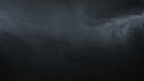 Abstraktes dunkles Texturmuster mit Rauch über schwarzem Hintergrund, Nebel oder Dampf