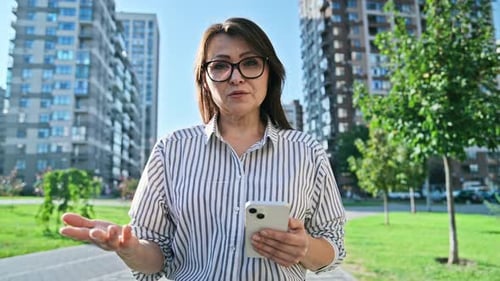 Webcam View Talking Mature Business Woman Video Conference Chat Outdoor