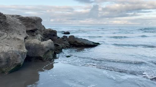 Seashore And Rocks 4K