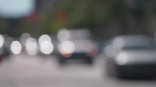 Tráfico borroso en la carretera