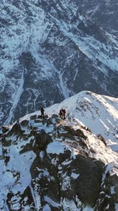 Climbing the Alps in breathtaking winter scenery with stunning views