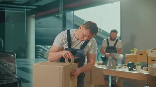 Shipping and Packaging Business Occupation Service Company