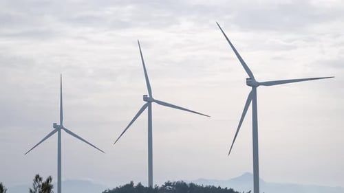 Windturbinen drehen sich