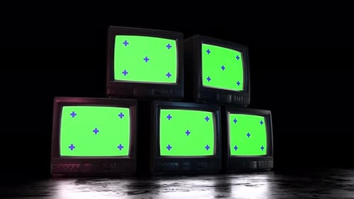 Viele alte Fernseher werden auf grünem Bildschirm angezeigt
