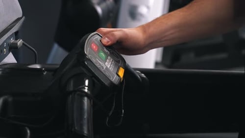 Interface de commande, réglage de la vitesse, équipement de fitness