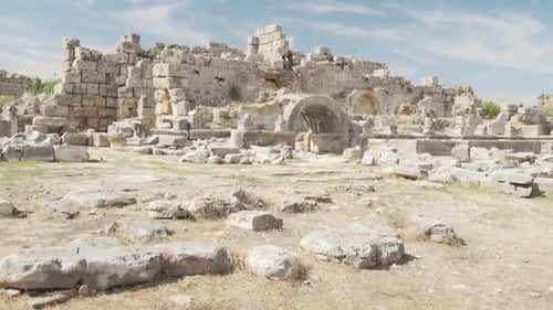 Scenic ruins of the Roman baths in Perge (Perga) at Turkey
