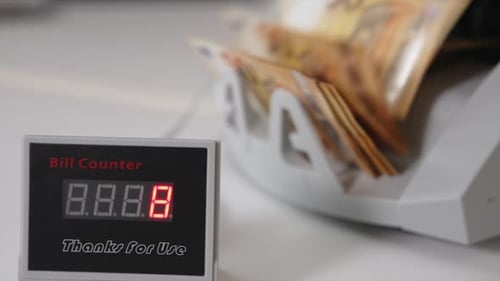 Counting Euros with a Money Counter Machine
