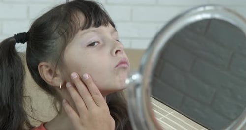 Face Child Reflection in Mirror
