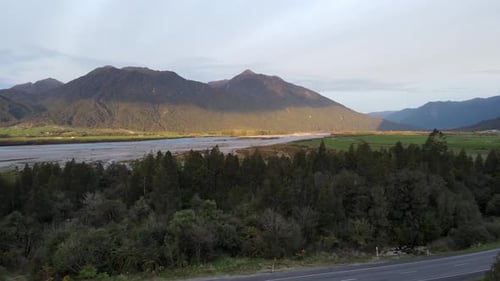 Panoramic view at the end of the Arthurs pass road in New Zealand. Diverse and stunning landscapes t