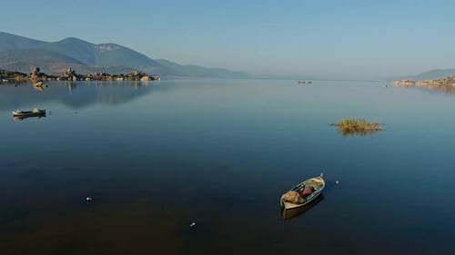 Bafa-See und Boot