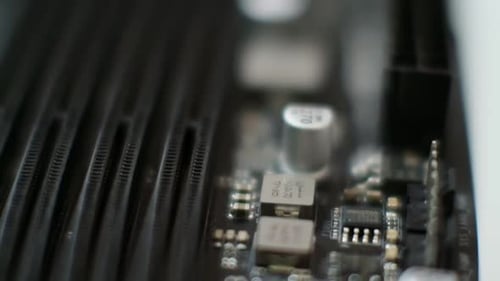 Out of Focus Modern Microelectronics Emerges