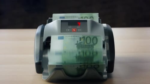 Euro Cash Counting Equipment for Money Calculation Close Up