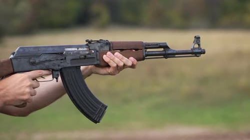 Maschinengewehr hält 08