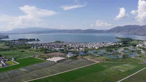 Felder und Dörfer in Dali, Yunnan, China
